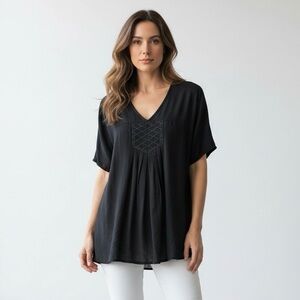 Johnny Was Calme’ Embroiled V-Neck Sort Sleeve Black Tunic